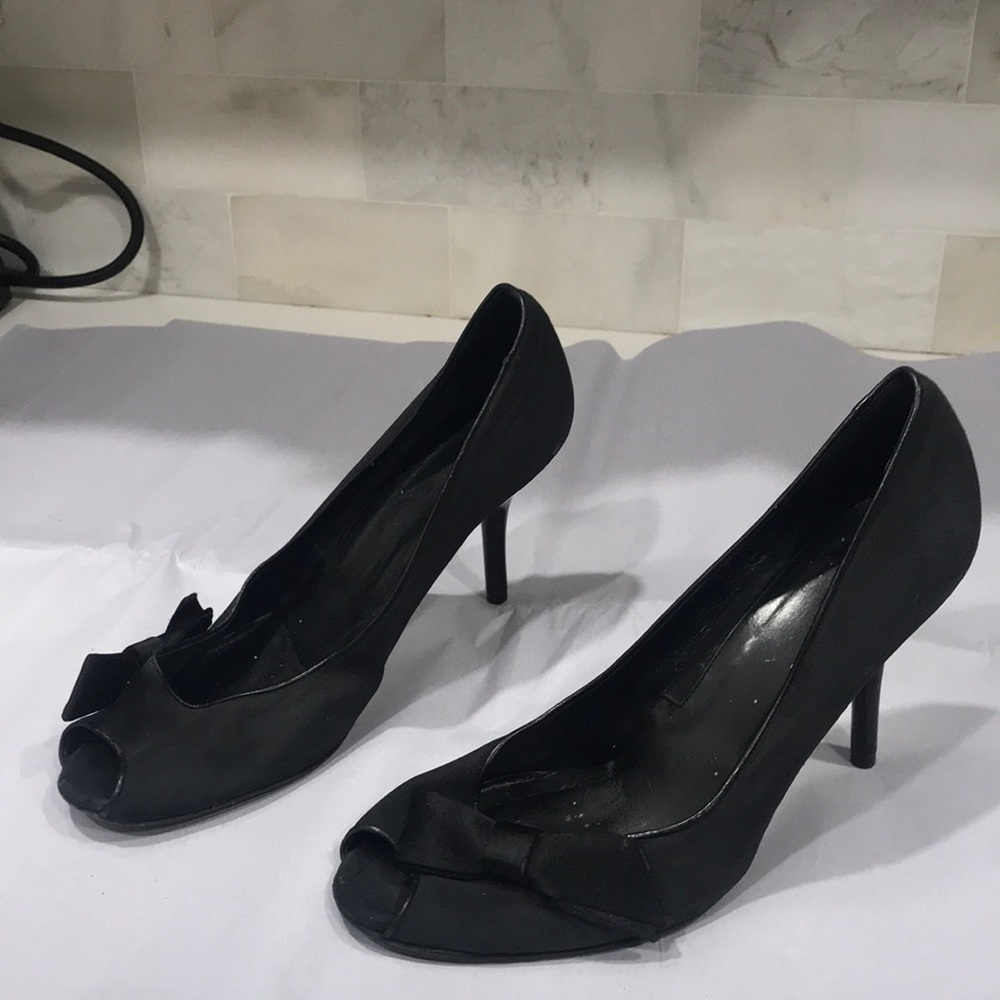 Via Spiga Peep Toe Pumps